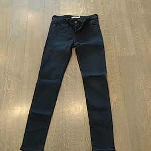 Levis black skinny jeans